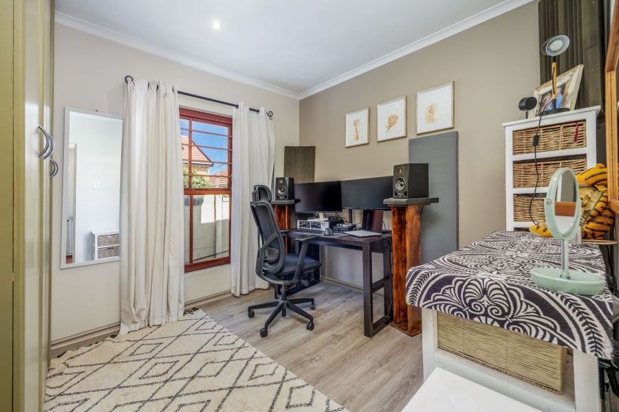 2 Bedroom Property for Sale in D